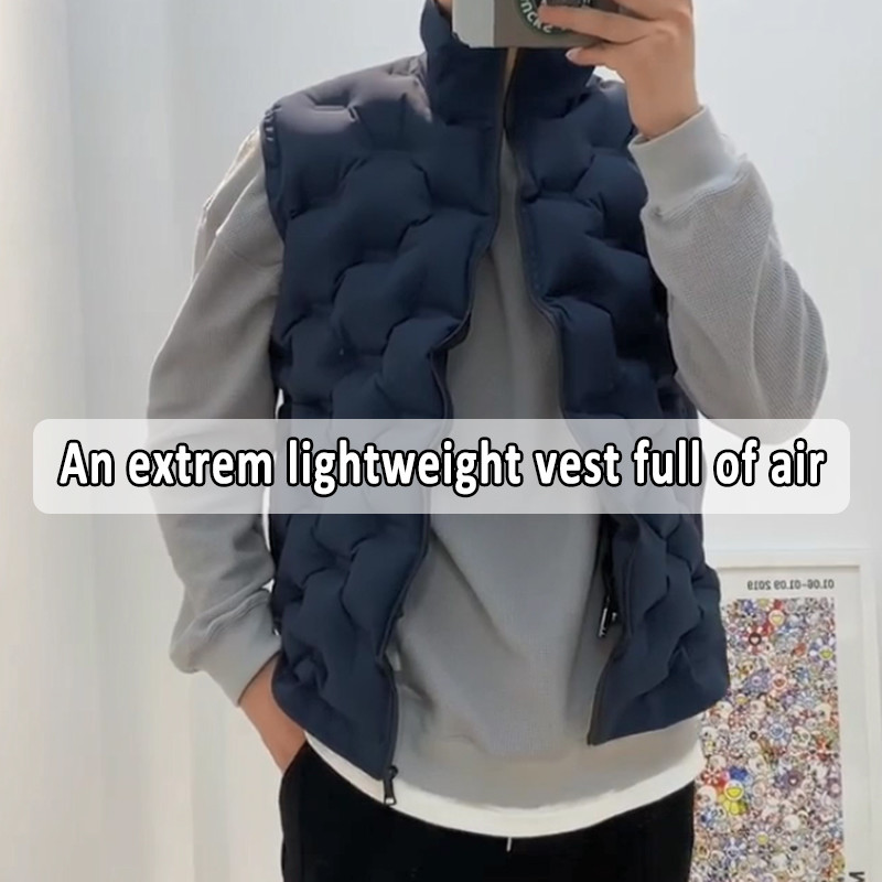 An extrem lightweight vest full of air from Xiamen Wonders Sports