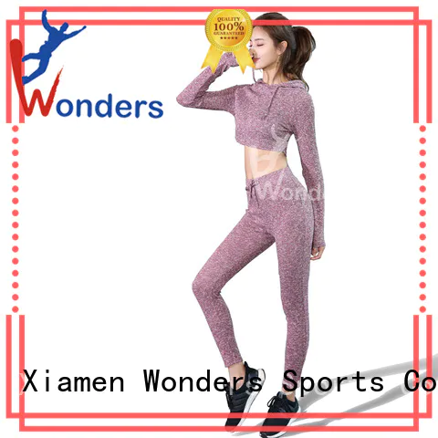 Wonders yoga workout clothes from China to keep warming